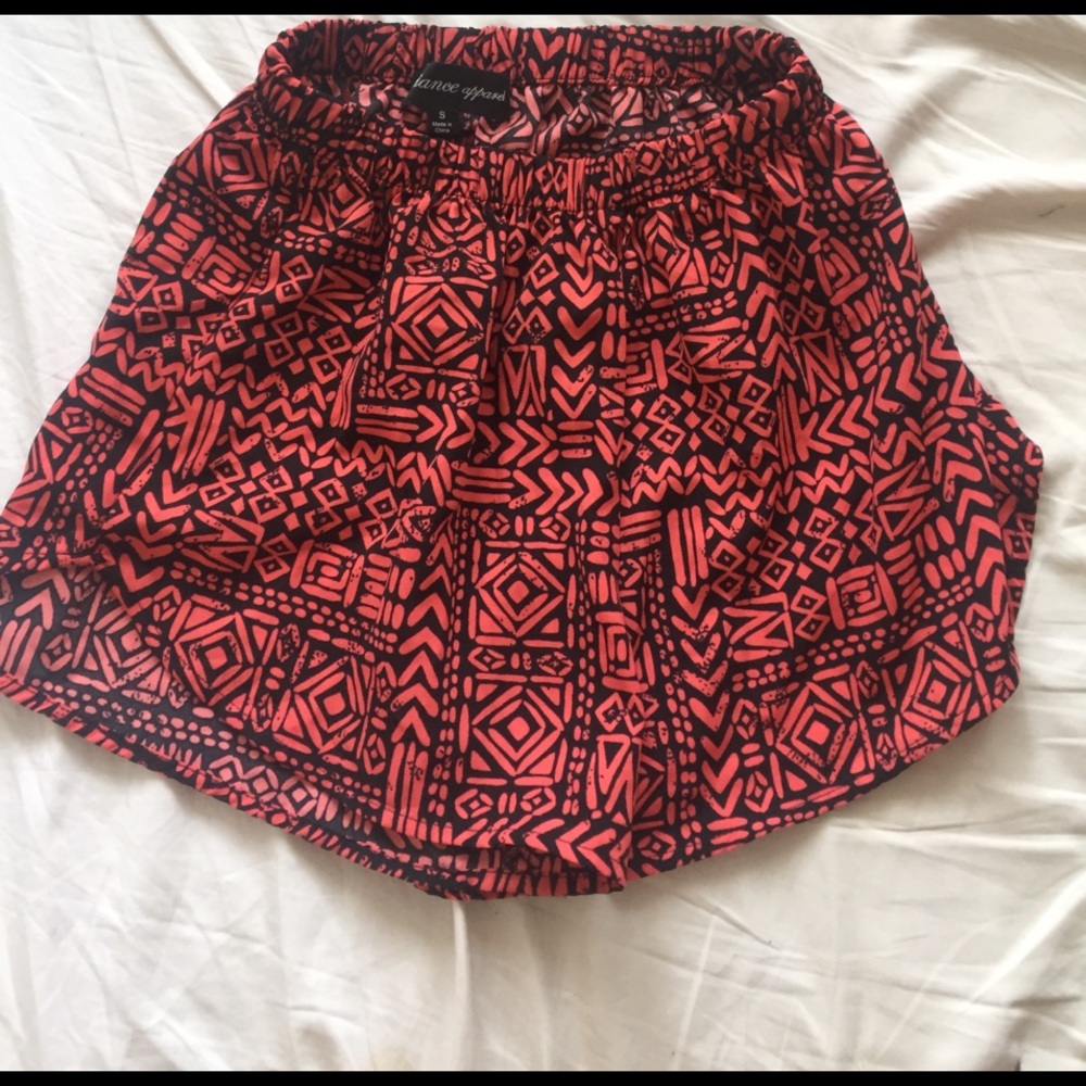 ✨CLEARANCE✨High-Waisted Aztec Shorts