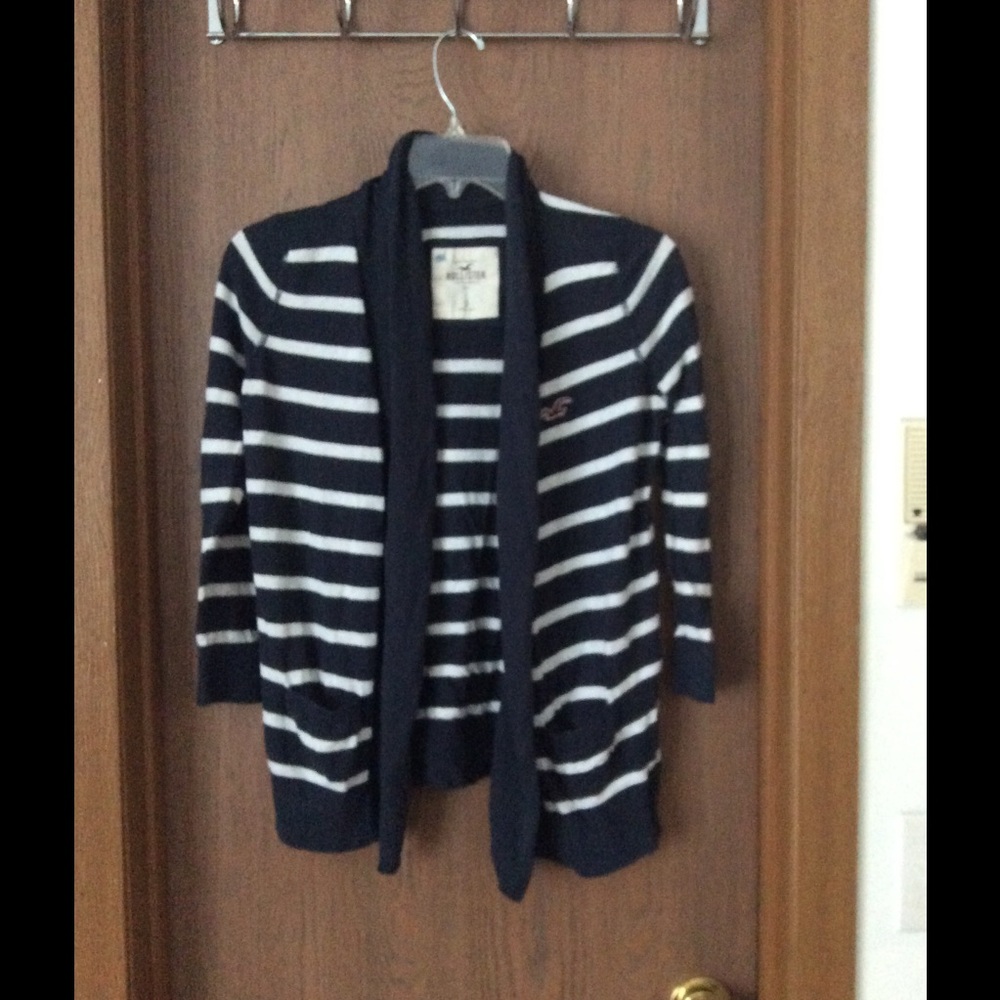 Hollister cardigan