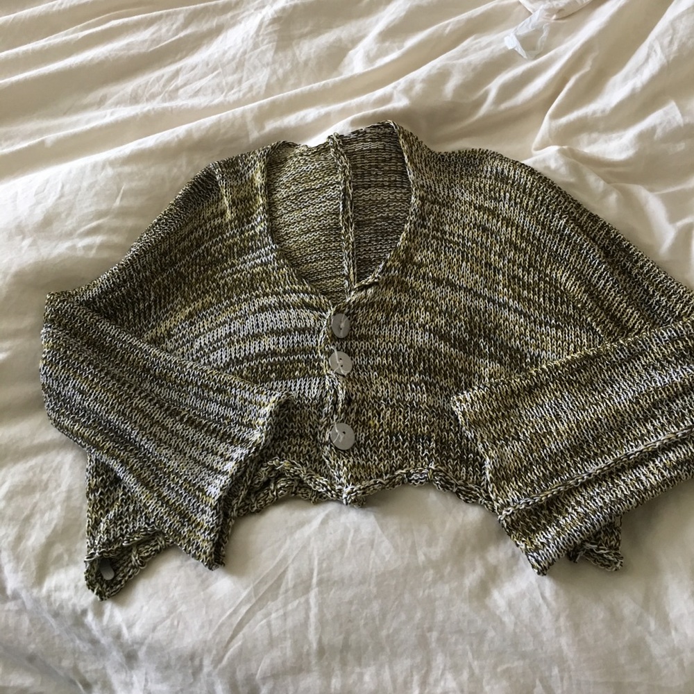 Crop sweater