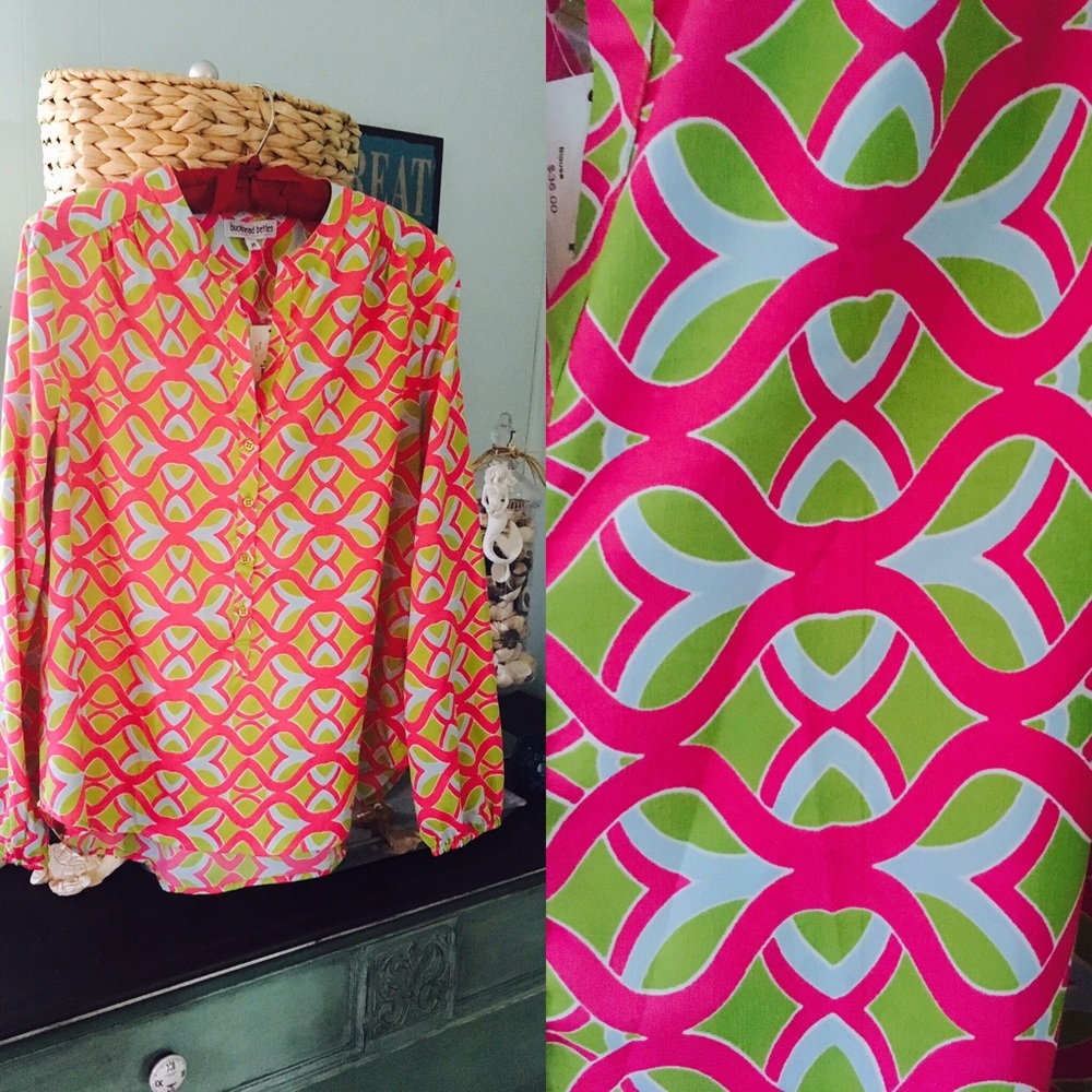 Buckhead Bettie Mango Twist Pink Shirt. Medium NWT