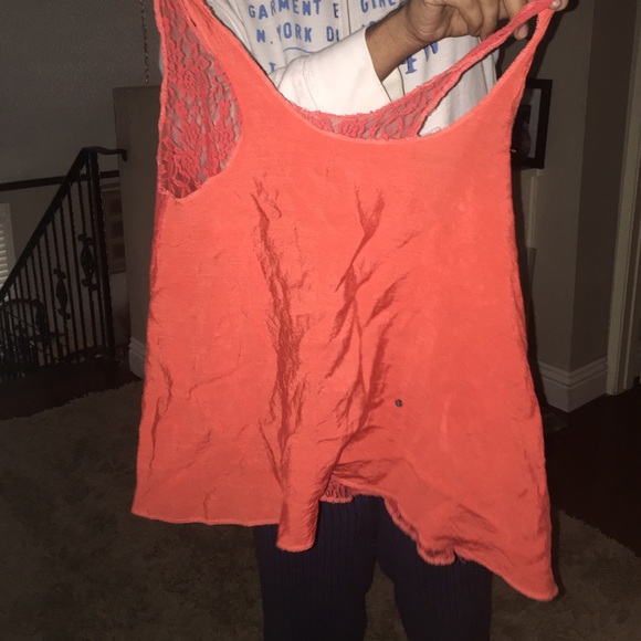 Double sized lacy tank  top - Picture 2 of 2