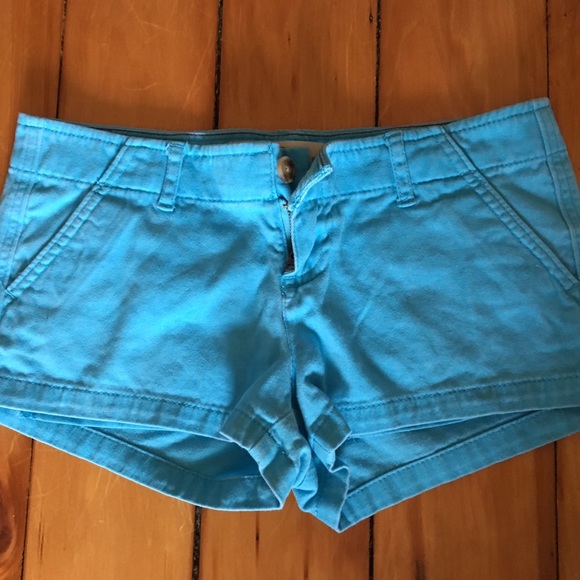 HOLLISTER SHORTS - Picture 1 of 2