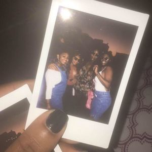 Meet your Posher, Maya