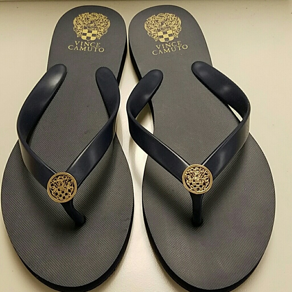 Vince Camuto Freja Flip Flops