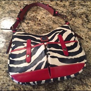 Dooney &Bourke Beautiful Zebra mint🙏final