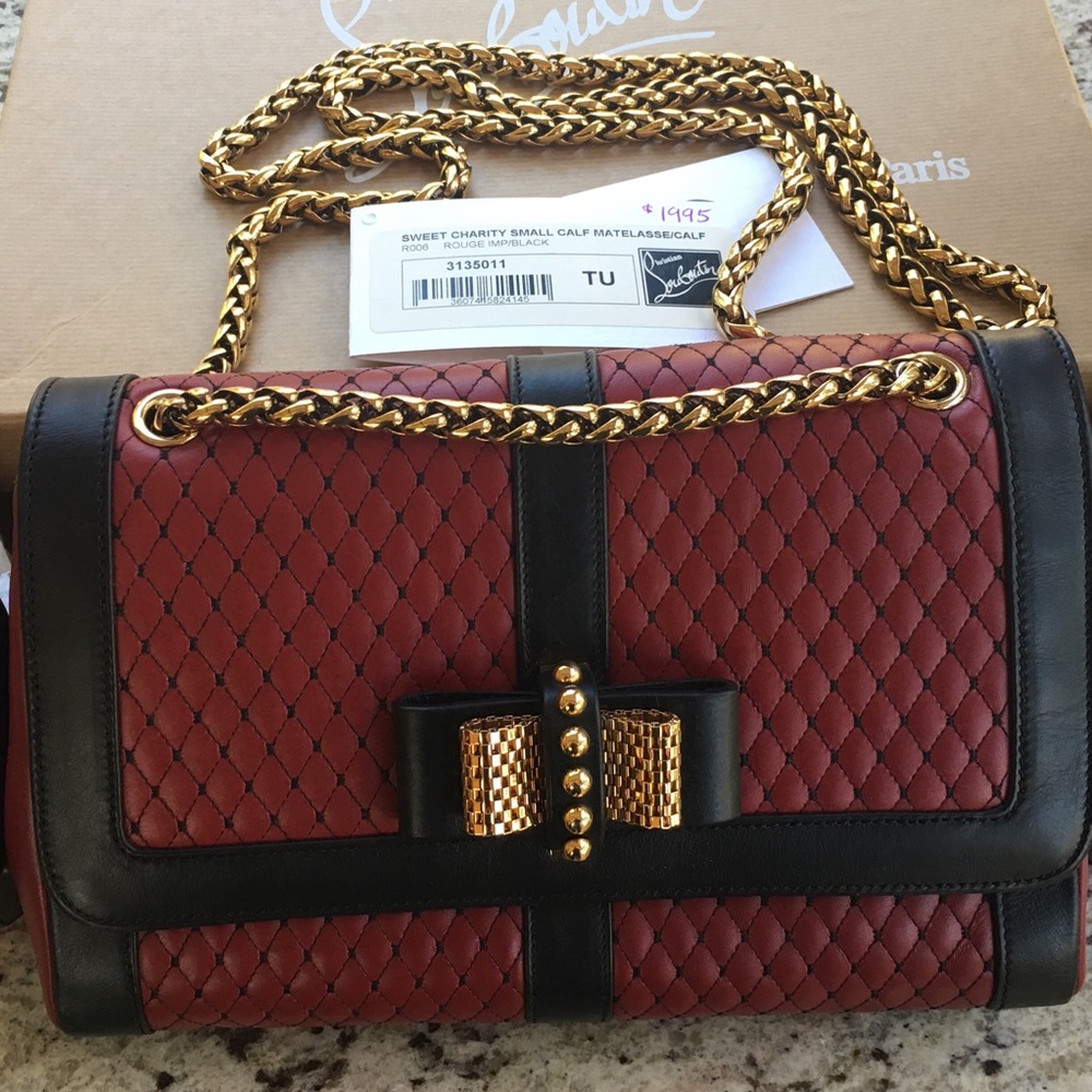 👏SOLD!👏 LOUBOUTIN Sweet Charity Matelassé Bag