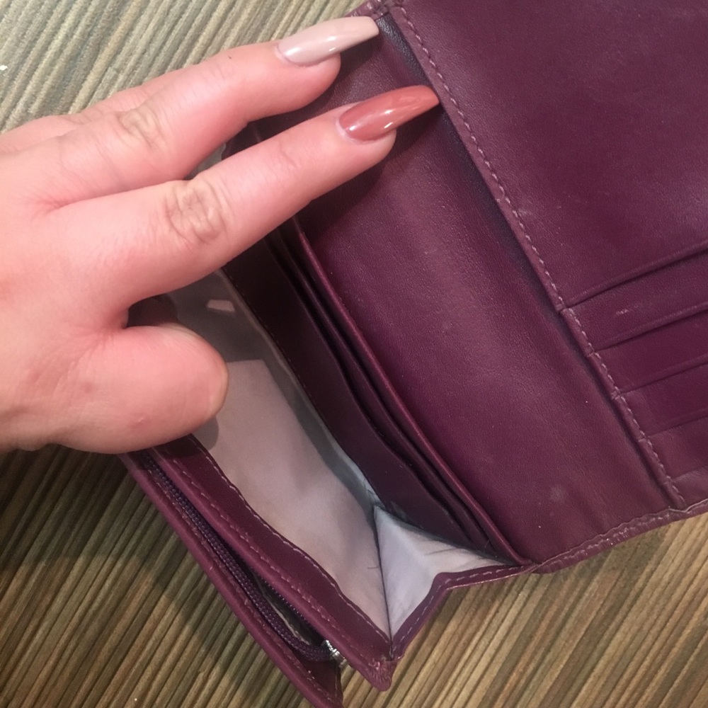 Wallet - Picture 3 of 4