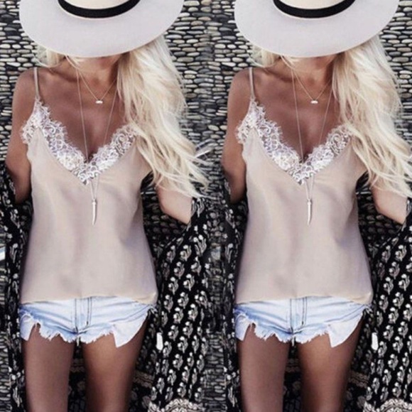 Tops - 🆕 Light Khaki Lace V Top