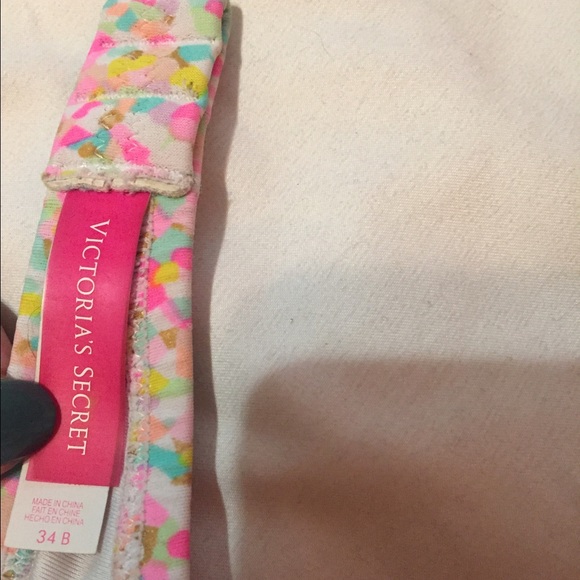 Bikini Set - Picture 2 of 2