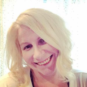 Meet your Posher, Kelli