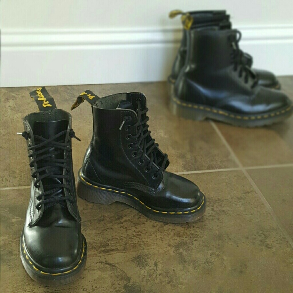 Vintage Doc Martens Mini 1460s