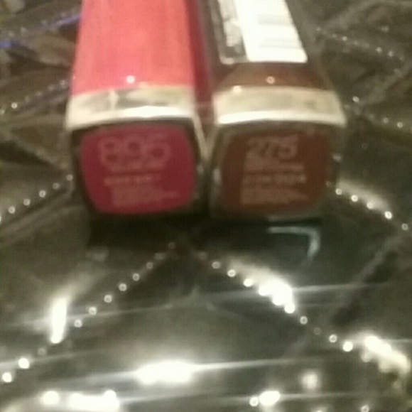 Lip stick - Picture 2 of 3