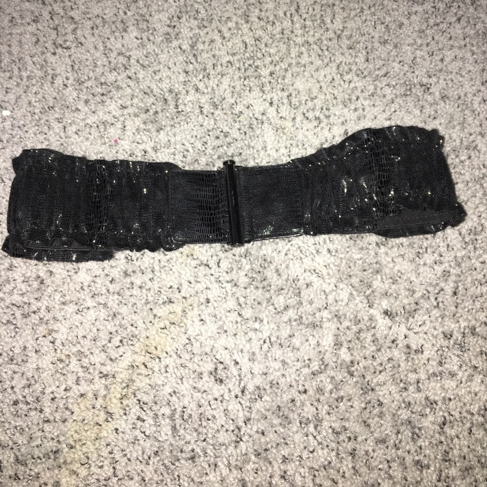 Ruffle Belt