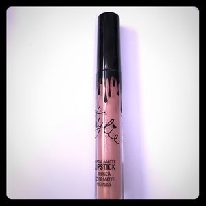 Kylie Cosmetics Metal Matte Liquid Lipstick "Heir"