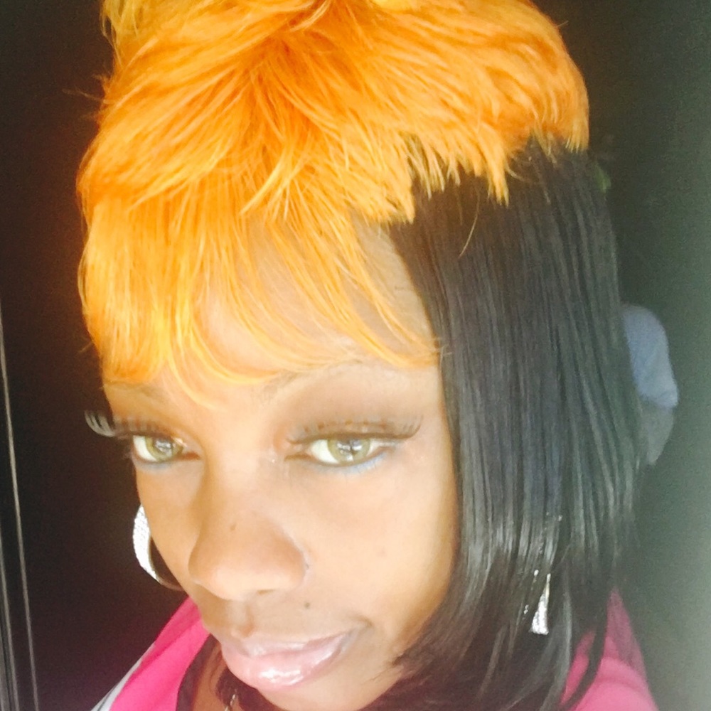 Meet your Posher, Nicole