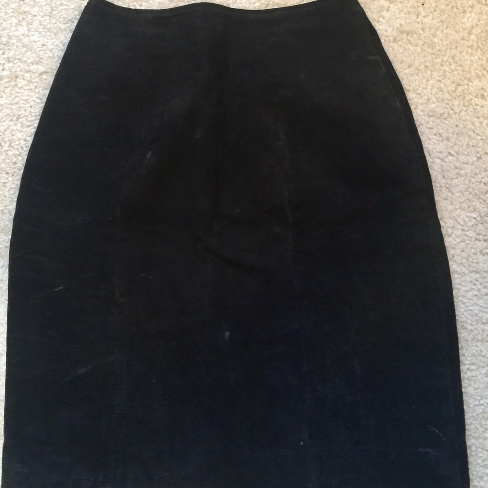 Lined black suede skirt