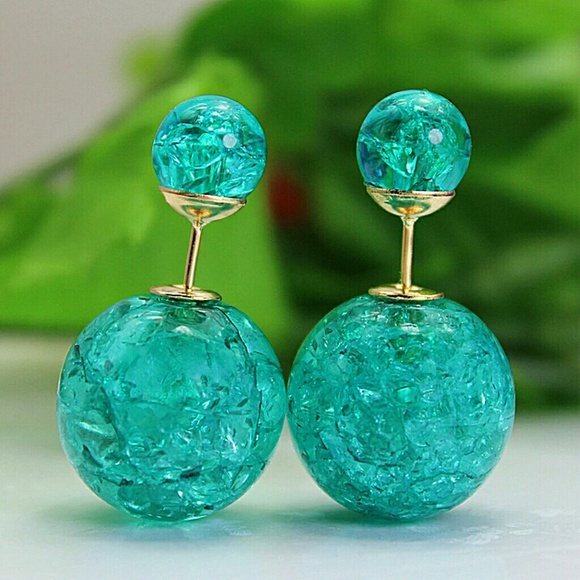 Cute Double Sided Earrings - Picture 3 of 8
