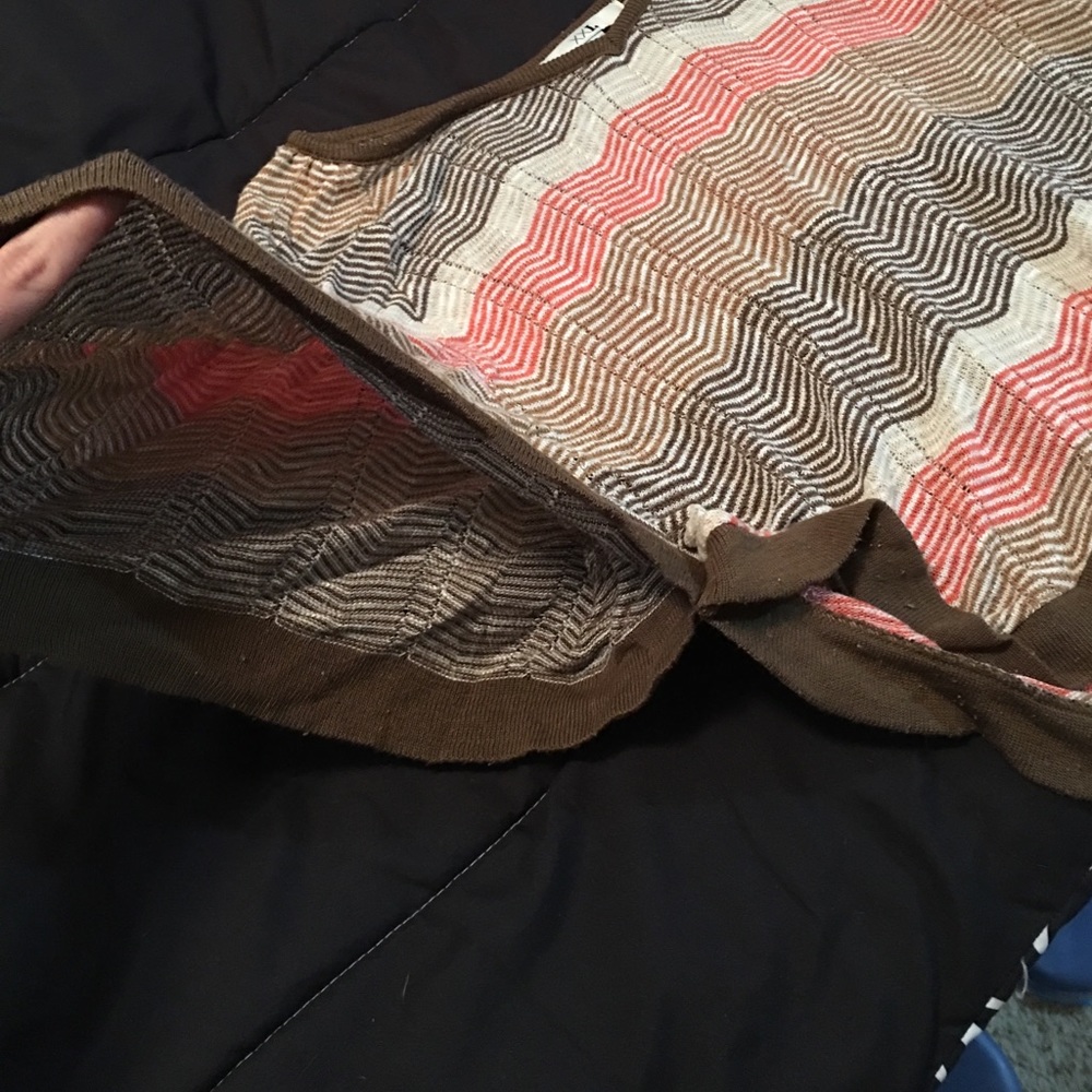Poncho - Picture 2 of 3