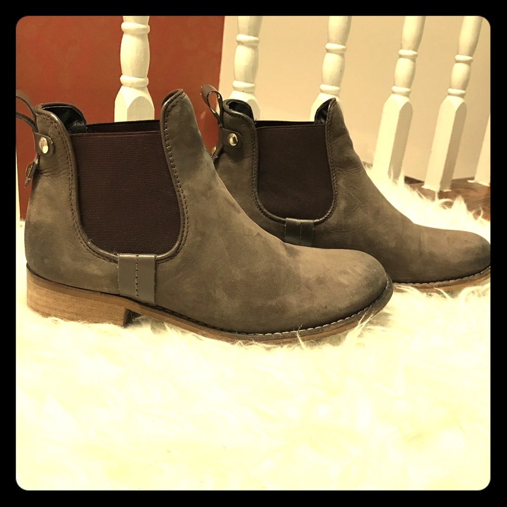 Steve Madden Boots