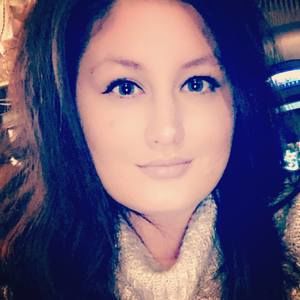 Meet your Posher, Arielle