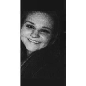 Meet your Posher, Abigail