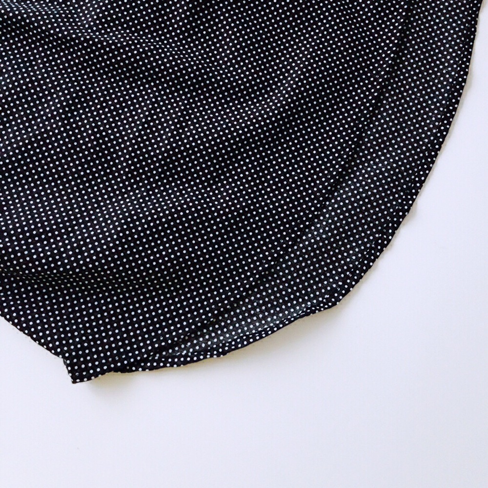 5⭐️Cotton Black/White polka dots off-shoulder top - Picture 5 of 6