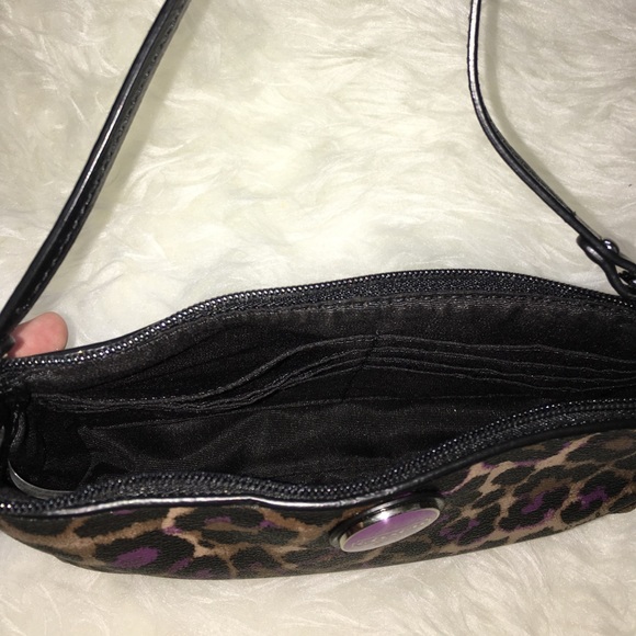 Coach Bag - Picture 6 of 8