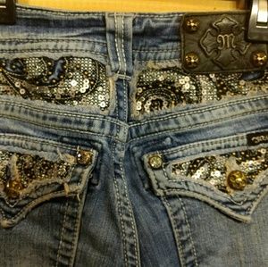 Miss me jeans. Gently used.