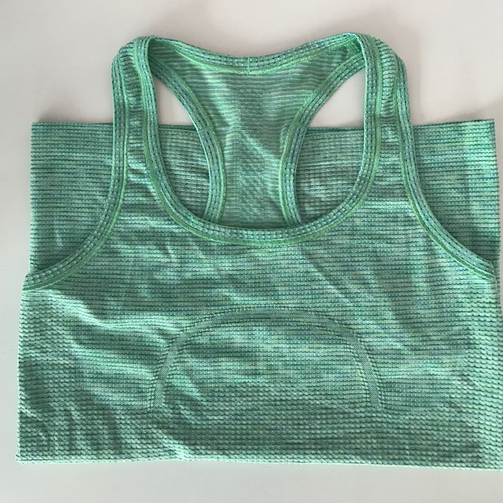 lulu🍋 swiftly tech racerback tank 💚🌱