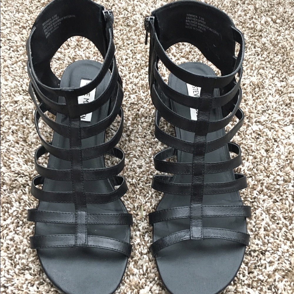 Steve Madden sandal