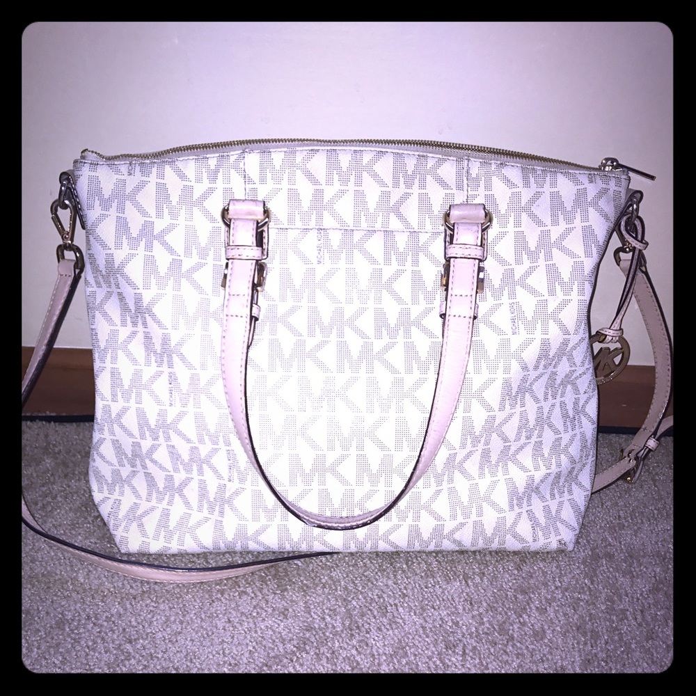 Zip Top Michael Kors Vanilla Signature Tote