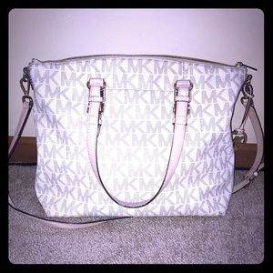 Zip Top Michael Kors Vanilla Signature Tote