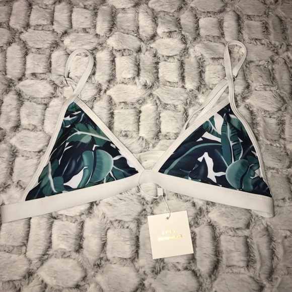 Lsea Swimwear Other - Green leaf bikini top Lsea Swimwear Other - Green leaf bikini top
