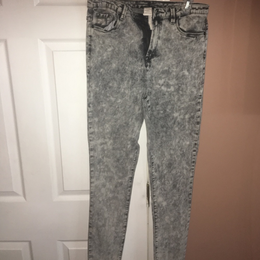 Highwaisted mandees brand