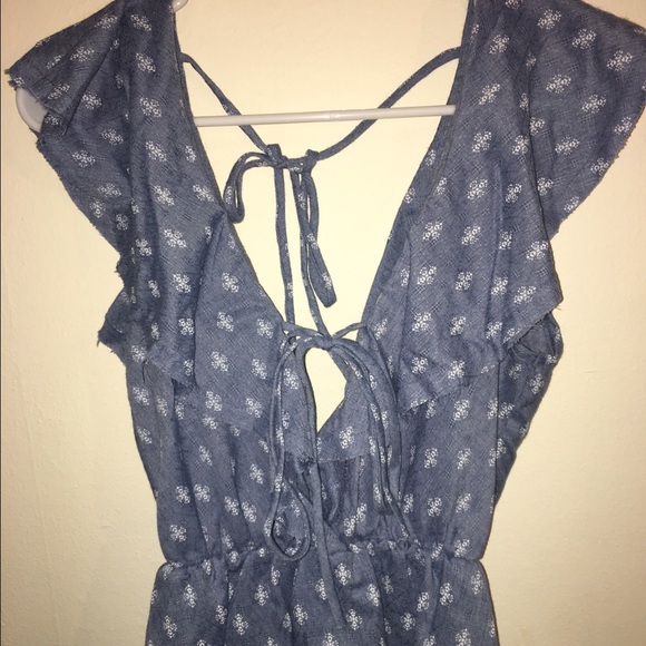 Nasty Gal Chambray Top NWOT - Picture 1 of 3