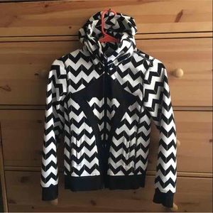 Ivivva SCUBA hoodie. Girls size 10