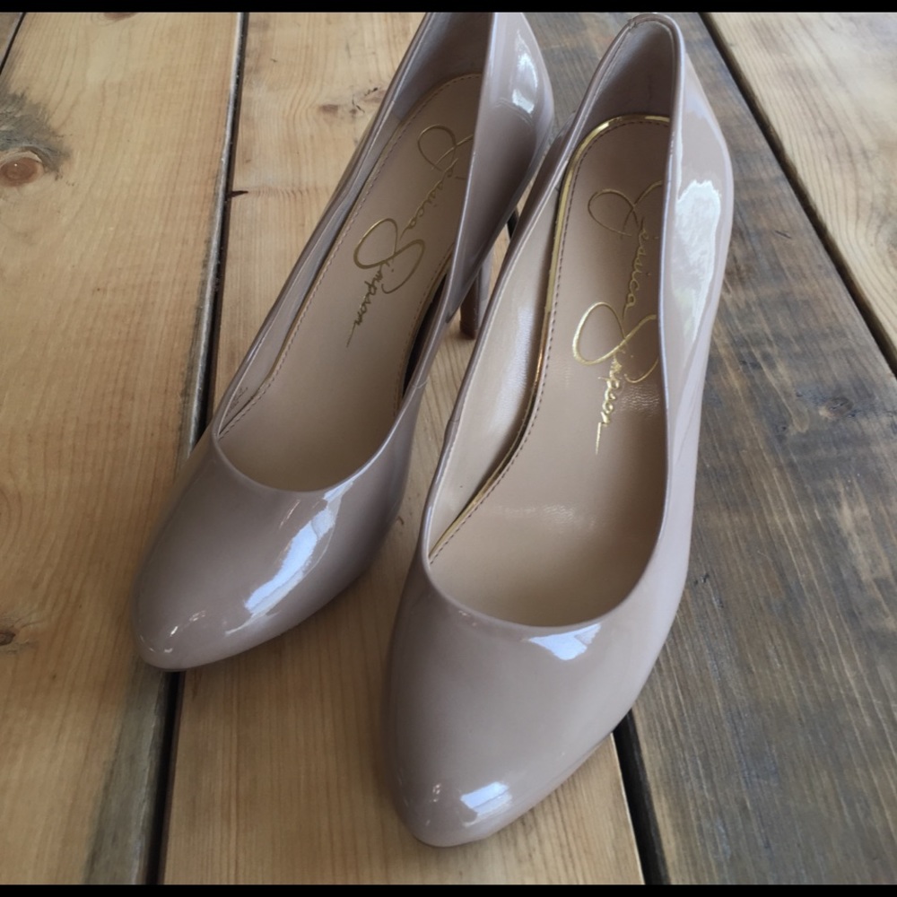 Jessica Simpson Nude Heels