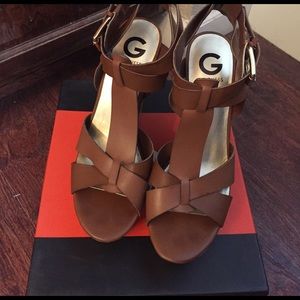 Brown guess wedges