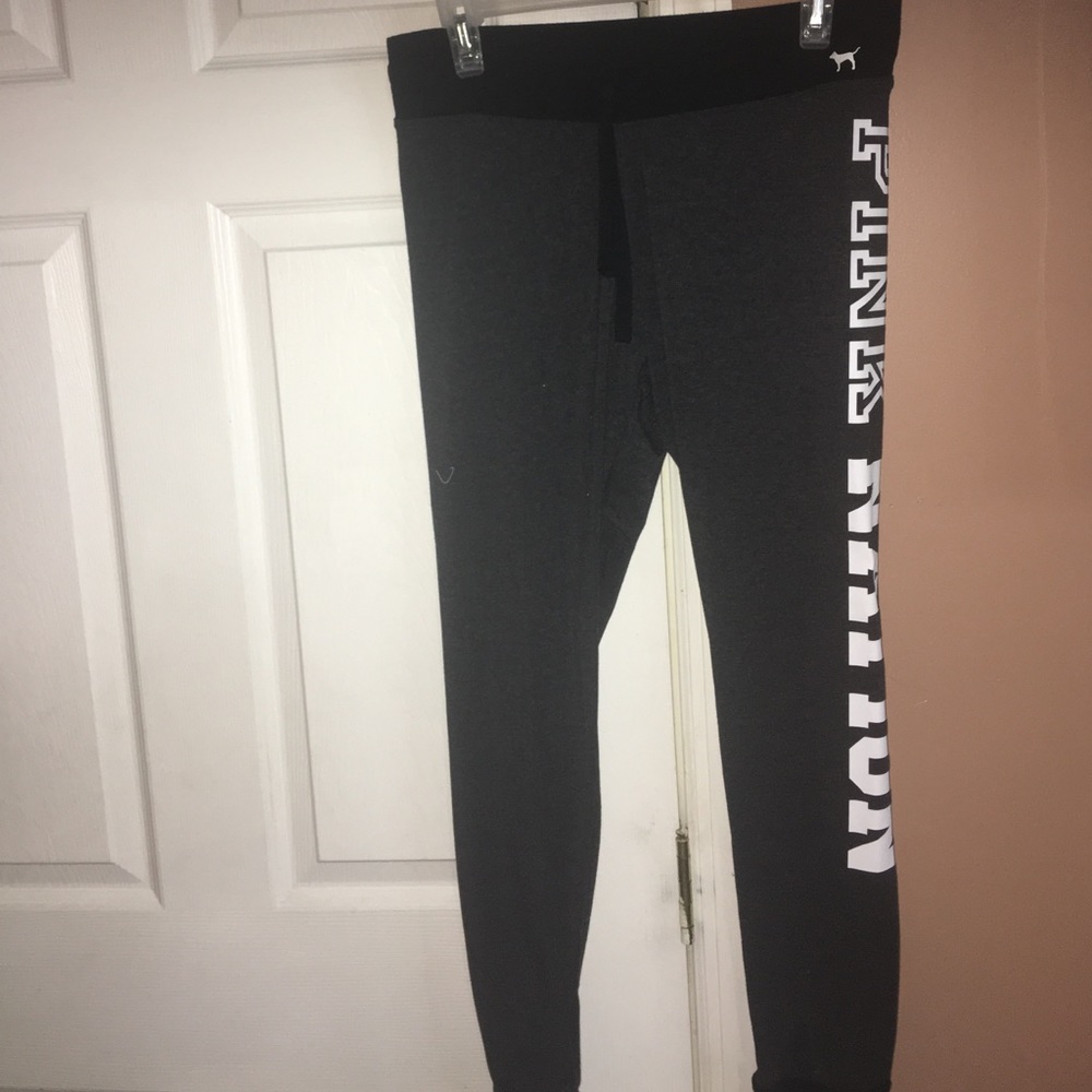 Pink nation yoga leggings