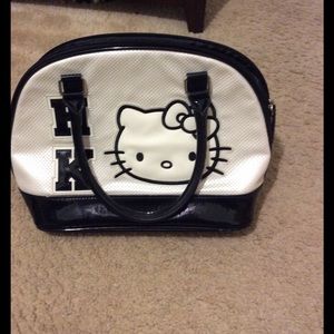 Hello kitty purse