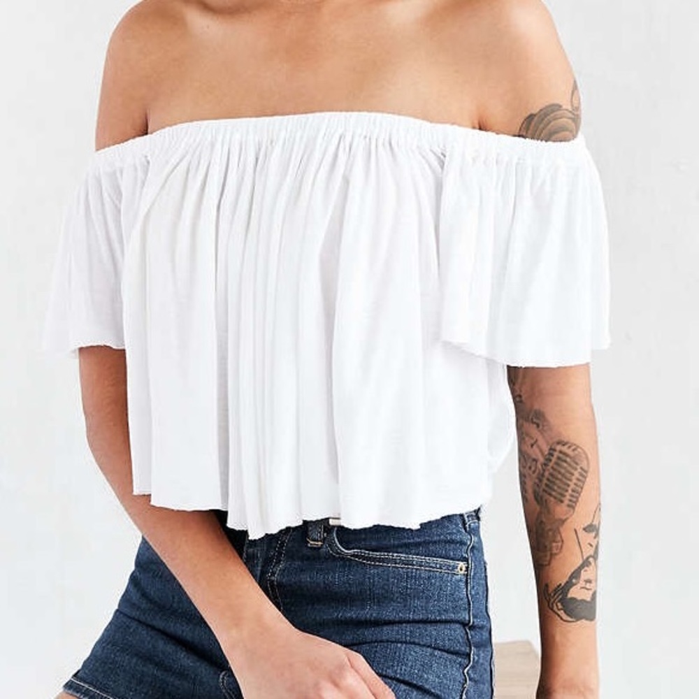Truly Madly Deeply Lola Off-the-Shoulder Top