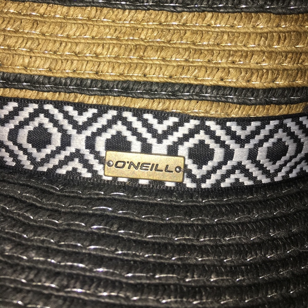 Hat - Picture 2 of 4