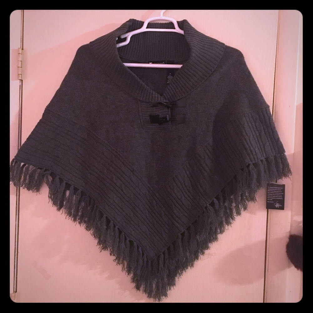 NWT Sweater poncho