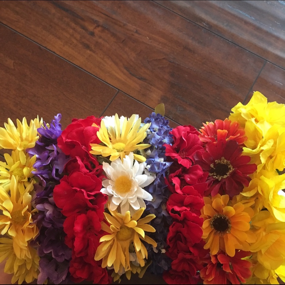 Handmade flower crowns/ headbands💕 - Picture 4 of 5