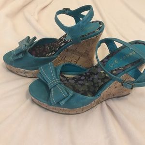 Madden Girl turquoise wedges with bow