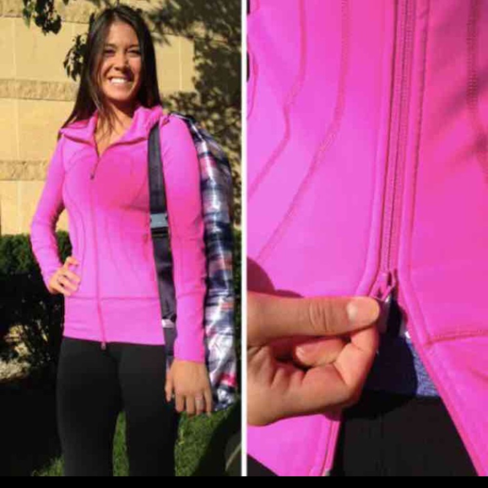 Lululemon in stride jacket. Size 8. Older but EUC