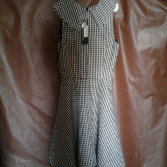 Lucky clover dress - Picture 2 of 3