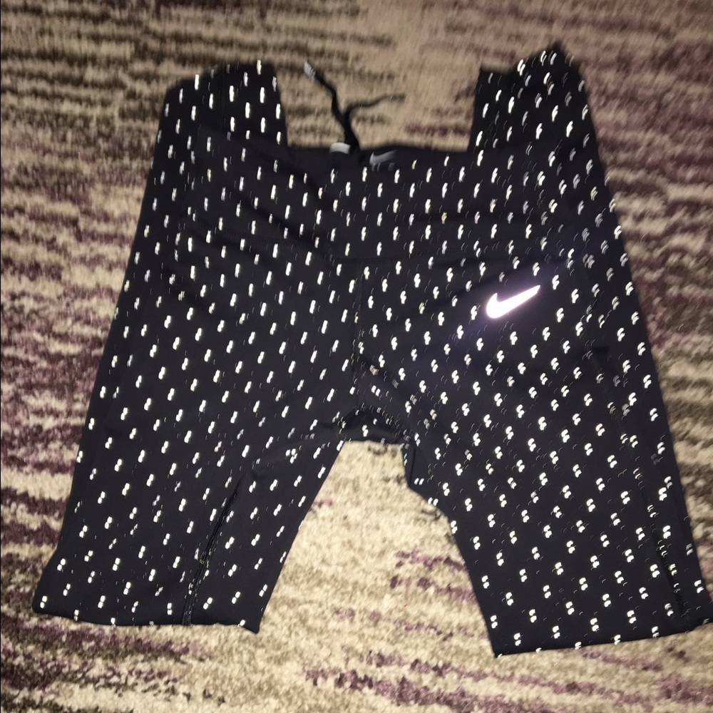 Nike epic lux leggings xs reflective