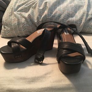 Steve Madden wedge sandals