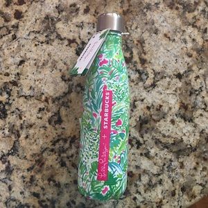 Limited Edition Lilly Pulitzer S'well bottle